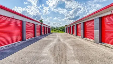 drive up storage storage Kissimmee, FL